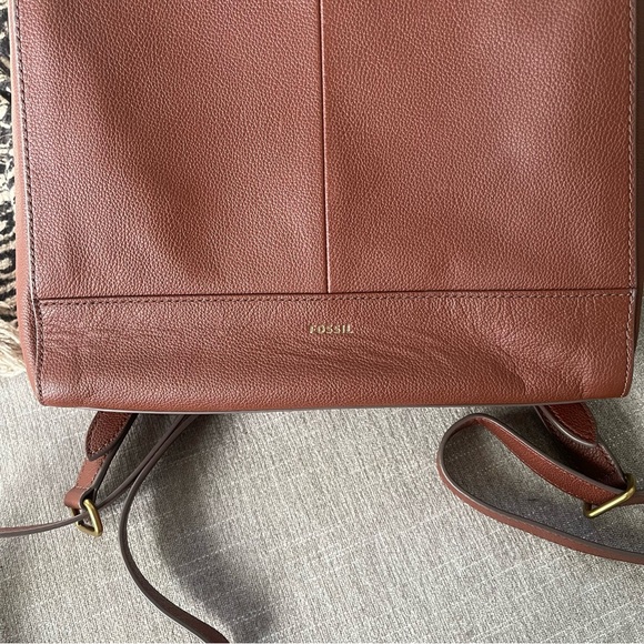 Fossil brown cognac small Elina convertible backpack - Picture 3 of 6